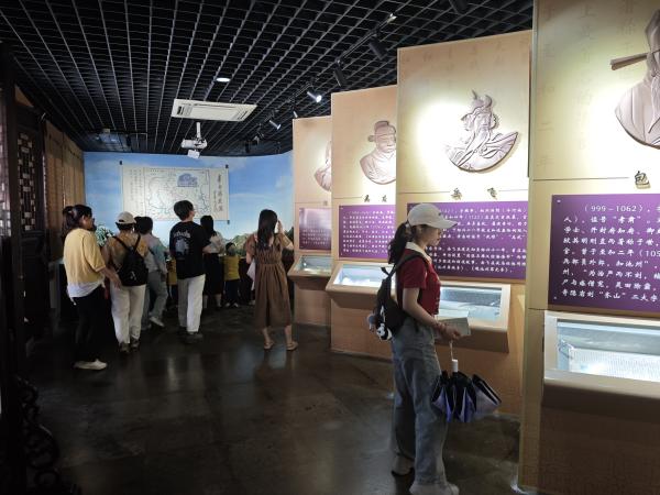 1717121418541828.jpg 3.jpg